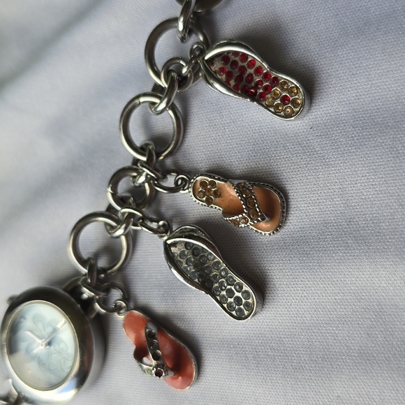 Fossil FlipFlop Charm Watch - Picture 3 of 8